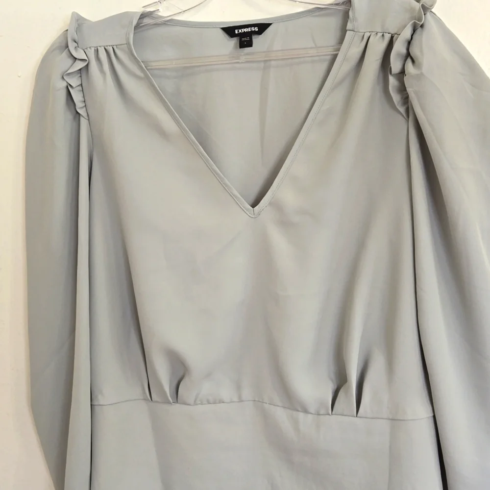 Express womens blouse - Picture 1 of 10